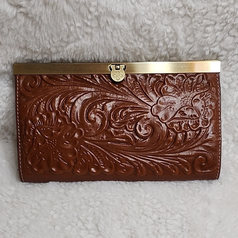 NWT Patricia Nash Cauchy Tooed Leather Frame Wallet Tan  Florence color pattern - Picture 4 of 16